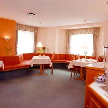 Blume Post ألبشتات