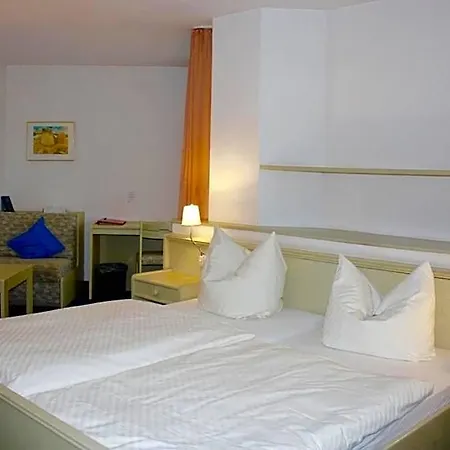Hotel Blume Post 3*