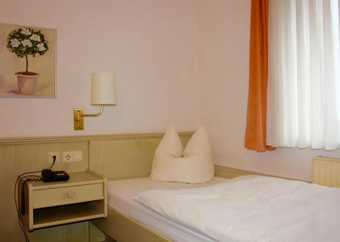 Blume Post Hotell 3*